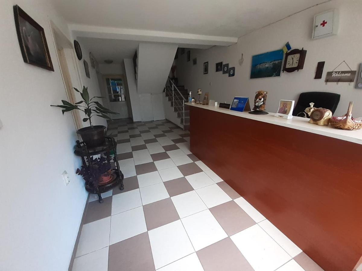 Guest House Zarnovel Palace Ohrid Extérieur photo